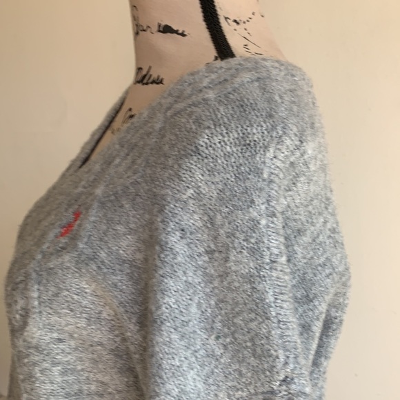 U.S. Polo Assn. V-Neck Heather Gray Monogram Sweater Sz M NWT - Picture 6 of 11